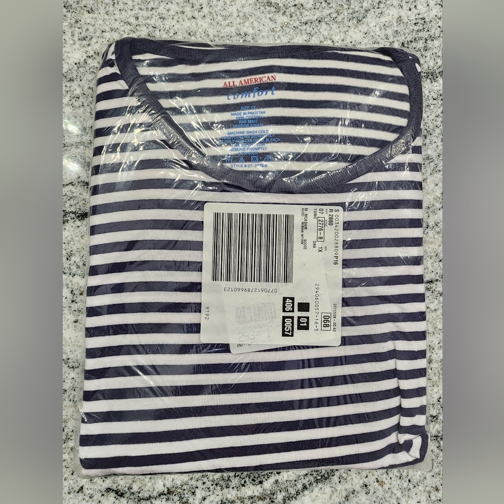 All American Comfort Short Sleeve Top. Size: 2X